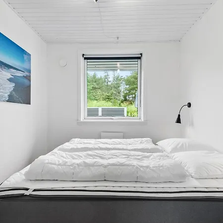 4 Bedroom In * Norre Nebel